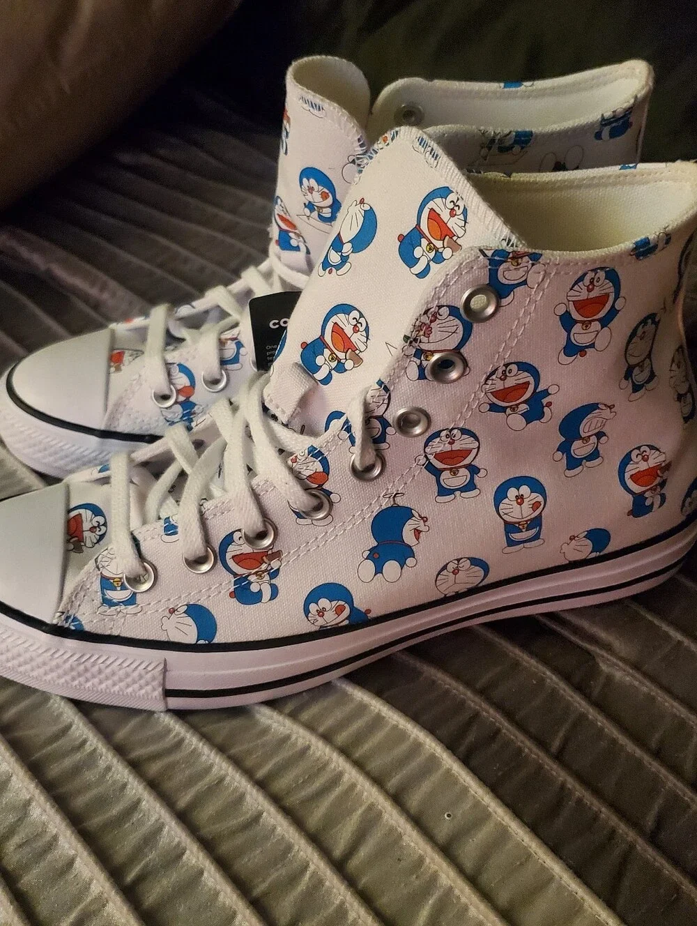 Converse X Doraemon Chuck Taylor ALL STAR Hightop Sneakers. UNISEX